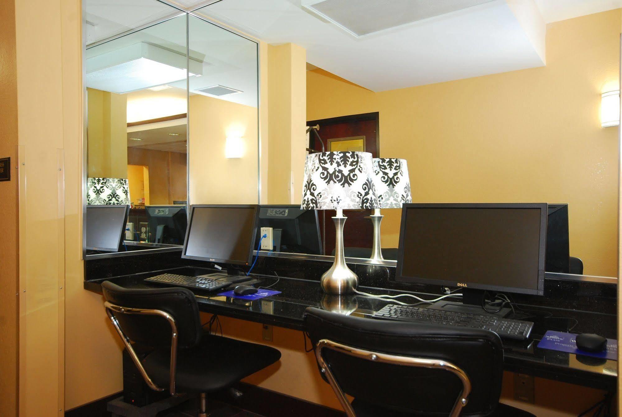 Paradise Inn & Suites Towanda Kültér fotó